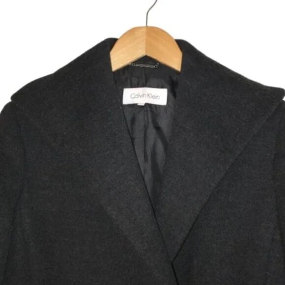 Calvin Klein Gray Shawl Collar Button Wrap Belted Wool Coat - Size 2 - Picture 4 of 7